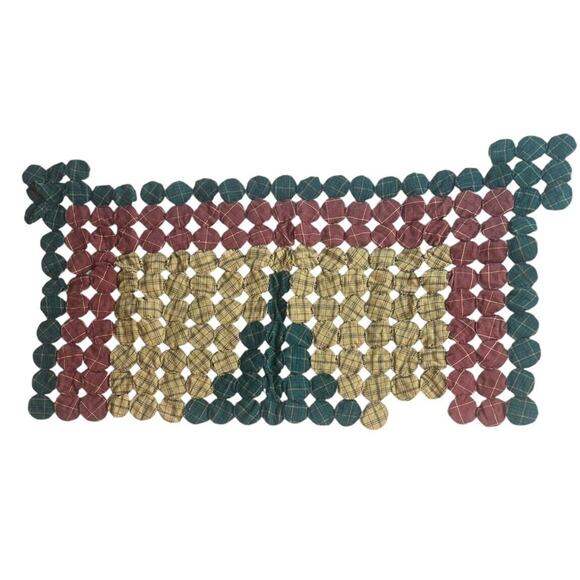 Yo Yo Table Topper Christmas Tree Plaid Partially Complete w/Fabric and Pattern - Picture 6 of 10